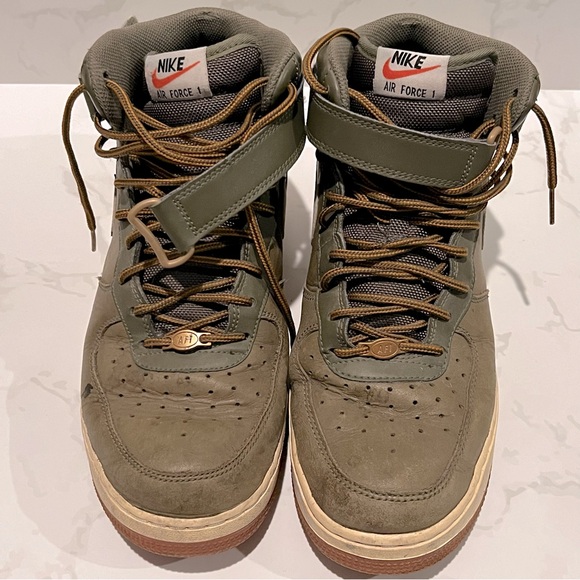 Authentic Nike Air Force 1 Mid Sneakers Men’s Size 11